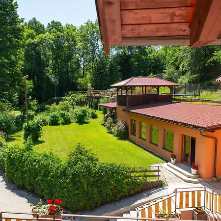 Liskuv Mlyn Guest house Milesov